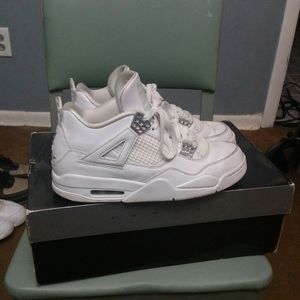 Air Jordan 4 money